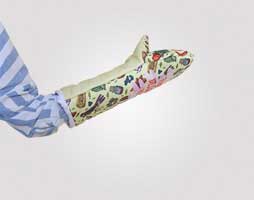 claps-oven-gloves 3