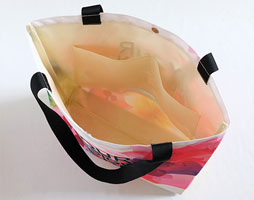 trapezium-totebag-magnet 28
