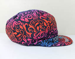topi apollo 16