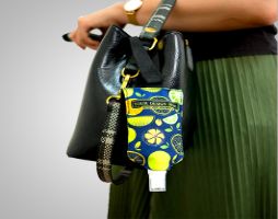 hand sanitizer pouch 21