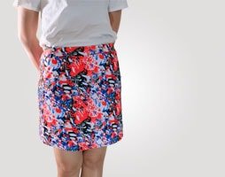mini skirt 1